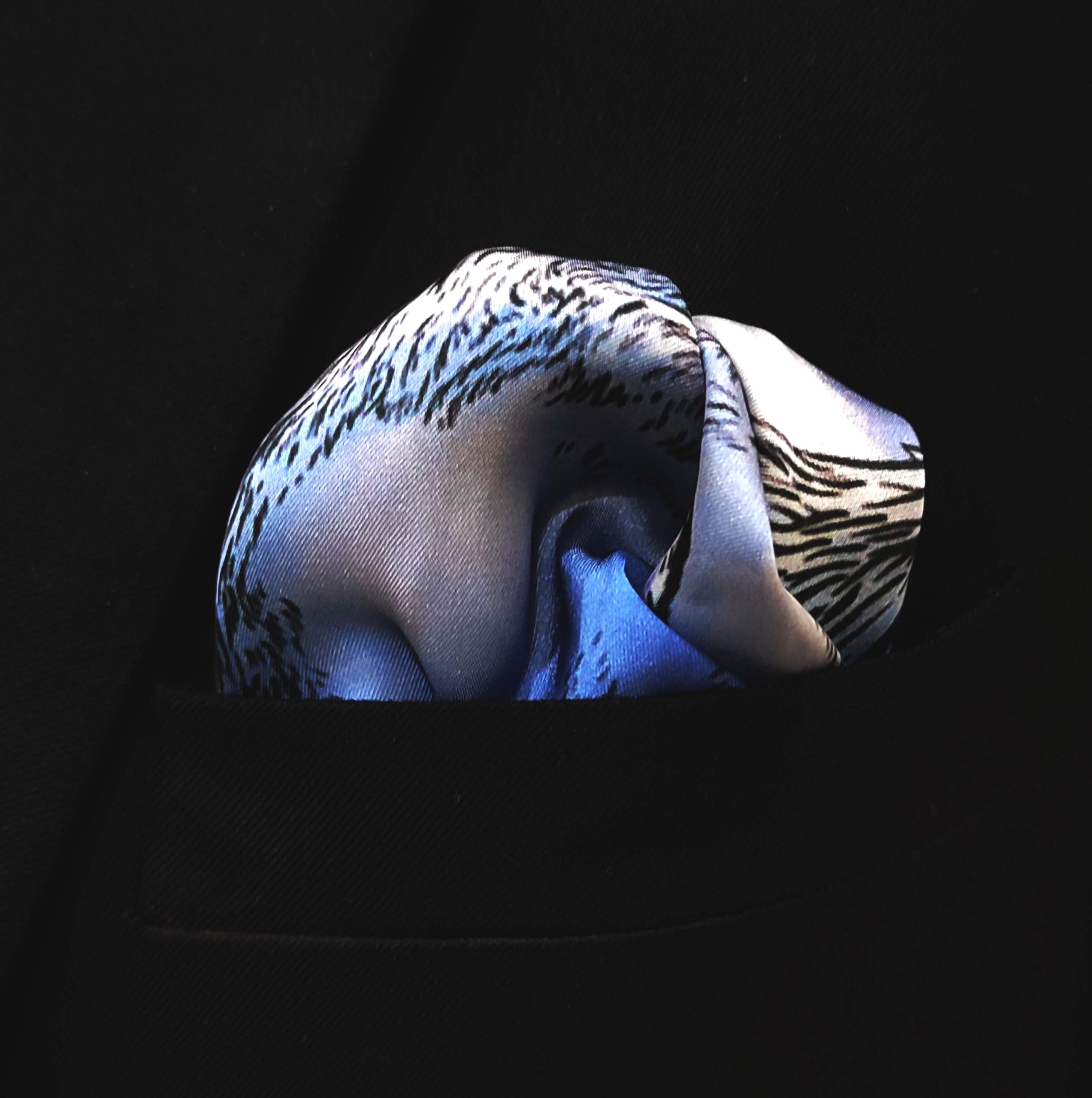 Majestic Blue Mountain Goat and Cloud Print Silk Pocket Square – Artistic Wildlife Suit Accessory - Image 5